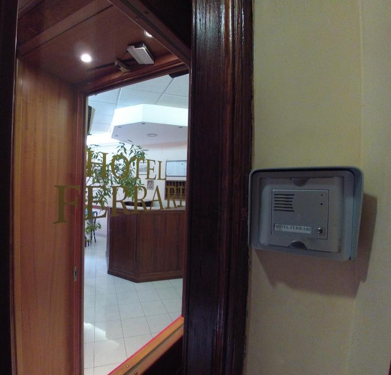 Hotel Ferrari Rome Exterior photo